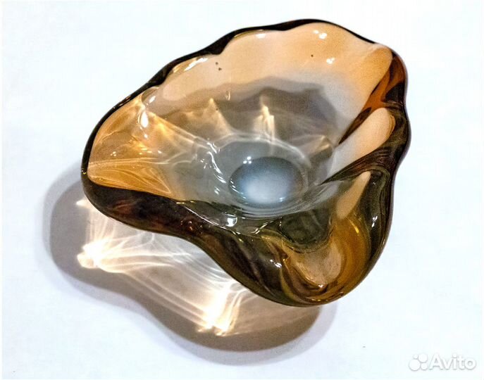 Конфетница пепельница гутное стекло Чехия