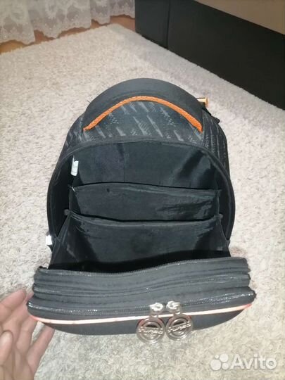 Школьный рюкзак