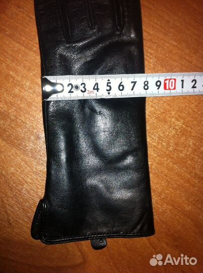 Перчатки женские кожаные новые 6 размер