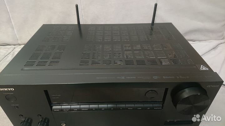 AV ресивер Onkyo TX-NR575E