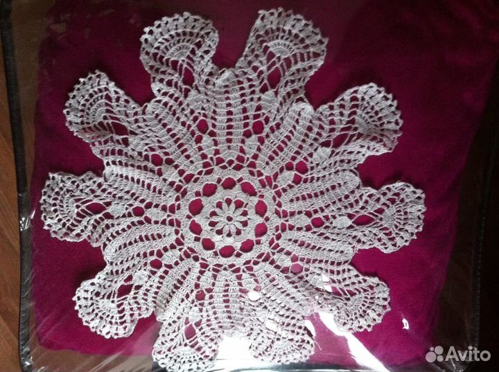 Салфетки льняные и вязаные крючком