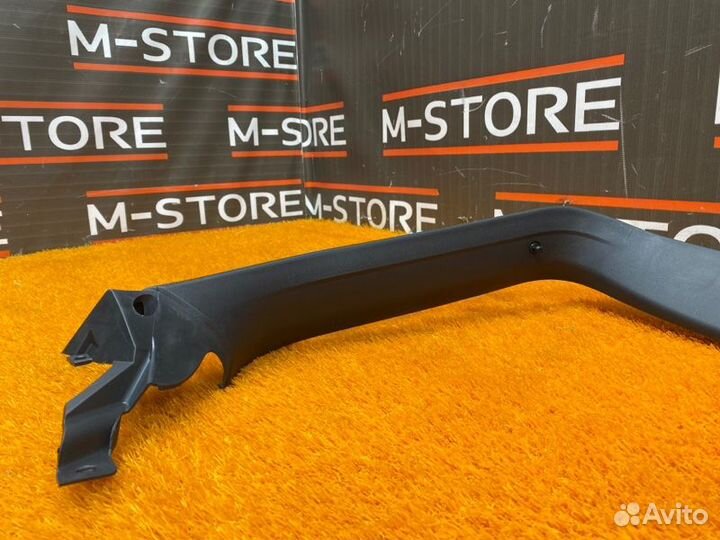 Обшивка двери багажника Audi A3 8P caxc 2009