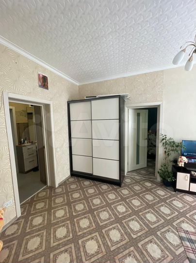 2-к. квартира, 43 м², 1/2 эт.