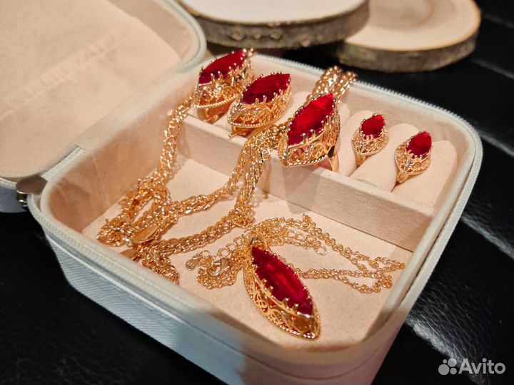 Комплект Маркиза из 5 предм покрытие золото