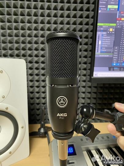 Студийный микрофон akg p120