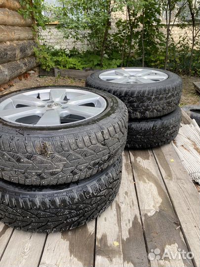 Tigar Ice 215/55 R17 98T