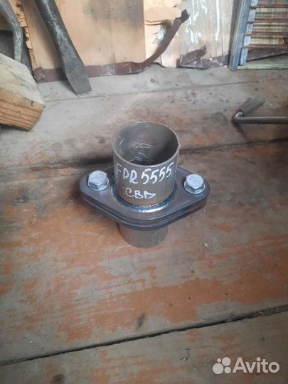 Фланец выхлопной системы