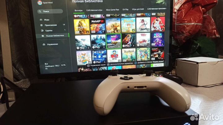 Xbox One X 1tb 4K с играми