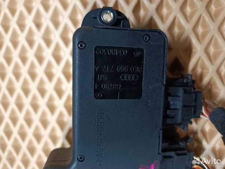 Кнопка регулировки сиденья audi A6C6