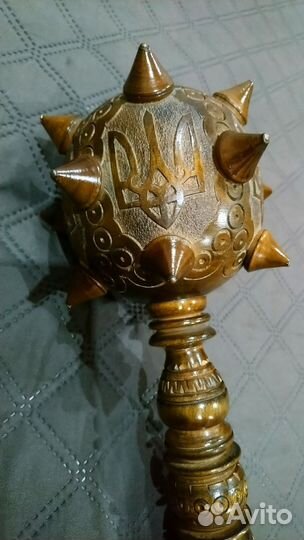 Булава (символ власти) с гос. символикой