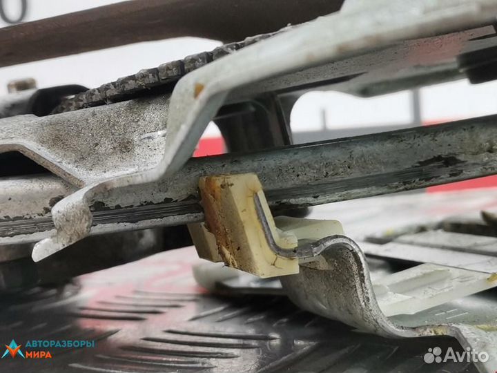 Стеклоподъемник электрический задний левый Ford 2