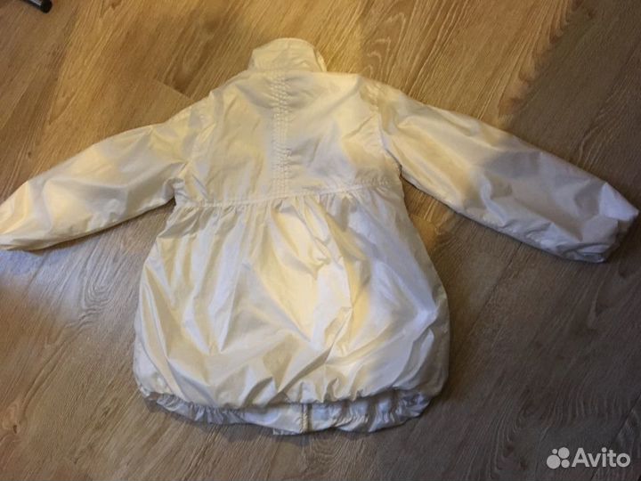 Продам пальтишко для девочки