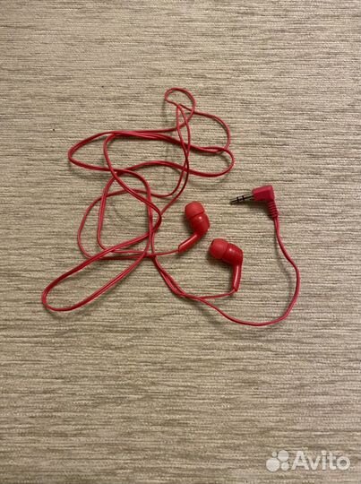 Наушники проводные новые