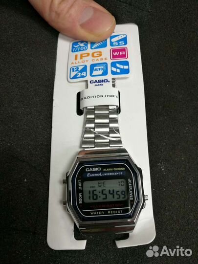 Надёжные классические часы Casio