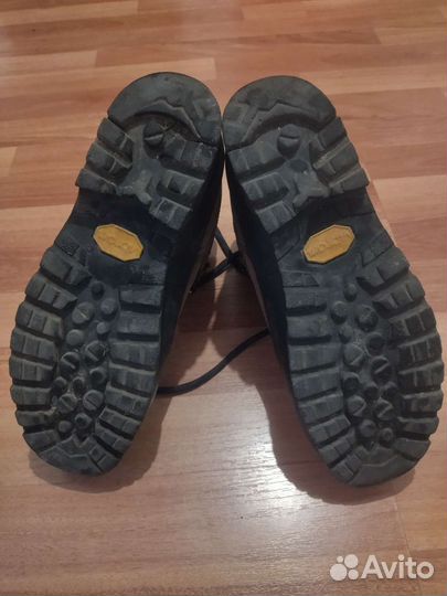 Треккинговые ботинки Meindl