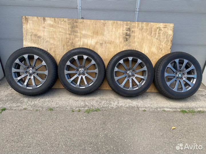 R18 Dunlop Grandtrek PT3 225/60, PCD 5x114.3 DIA 60.15