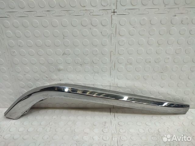 Молдинг бампера передний правый Лада Веста 2015
