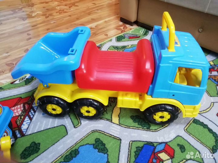 Детские машинки игрушки каталки