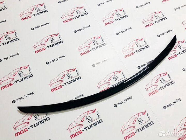 Cпойлер на Mercedes CLS w219 Черный (Тайвань)
