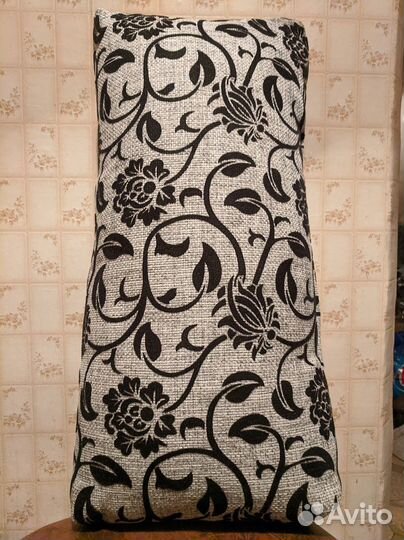 Подушка диванная. Валик. Гобелен