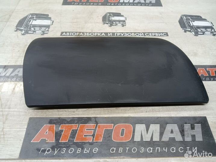 Дефлектор Кабины (Угол кабины ) передний левый