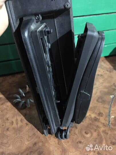 Поставка телефона Mercedes W220