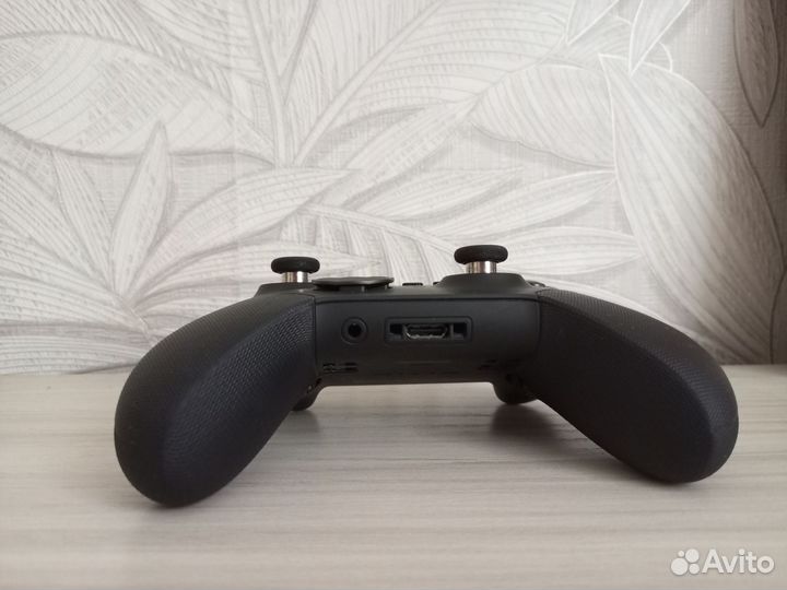 Microsoft Xbox Elite Wireless Controller Series 2