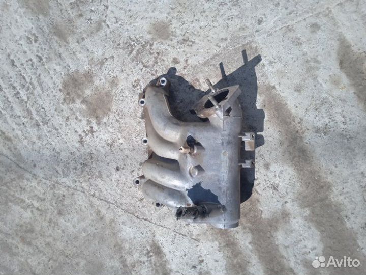 Коллектор впускной Лада 2115