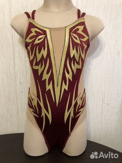 Пошив купальников для синхронного плавания