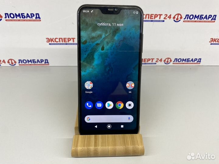 Xiaomi Mi A2 Lite Android One, 3/32 ГБ