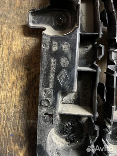 Рено каптюр крепления заднего бампера