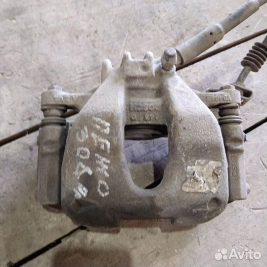 Суппорт Peugeot 308 хэтч 1.6 2008