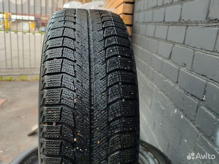 Michelin X-Ice 215/60 R17