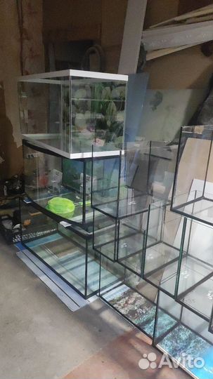 Аквариумы и террариумы