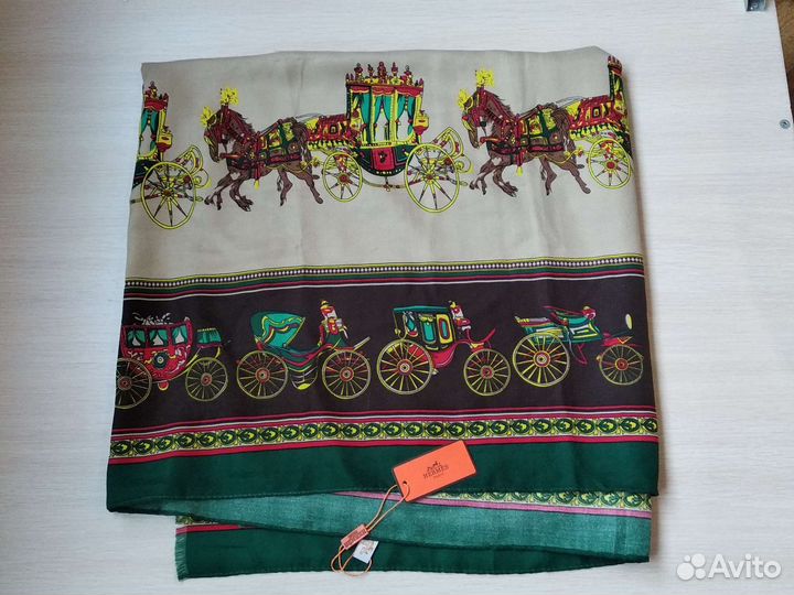 Шикарный платок женский Hermes Paris