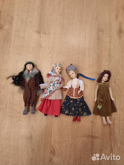 Куклы в народных костюмах деагостини