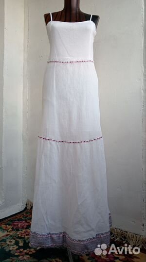 Платье в пол