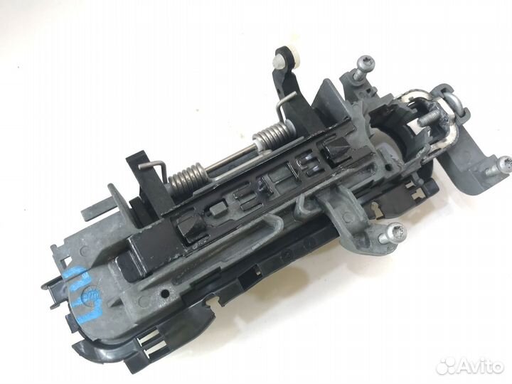 Ручка передняя правая Audi A4 B7