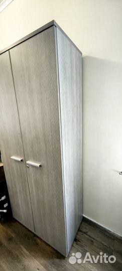 Шкаф офисный/ шкаф для книг б/у