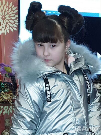 Куртка на девочку