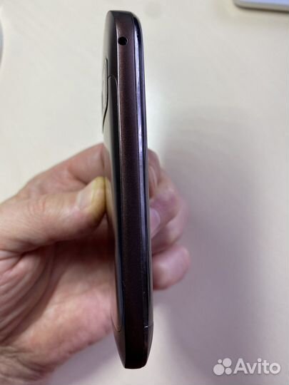 Nokia C7-00, 8 ГБ