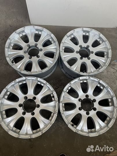 Литые диски r 17 5 114 3