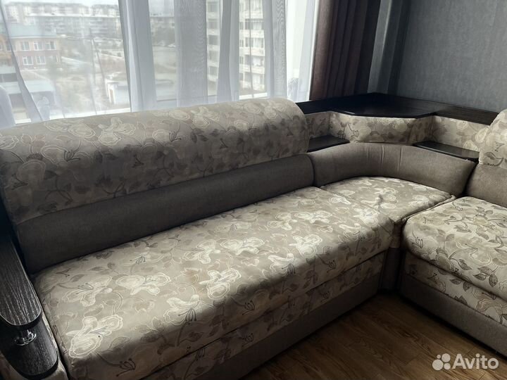 Угловой диван