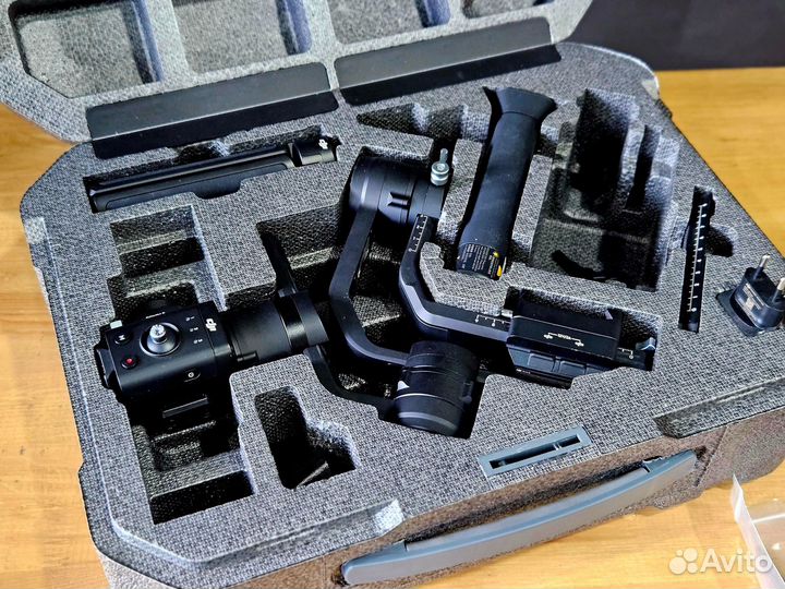 Стабилизатор DJI Ronin-S Standard Kit