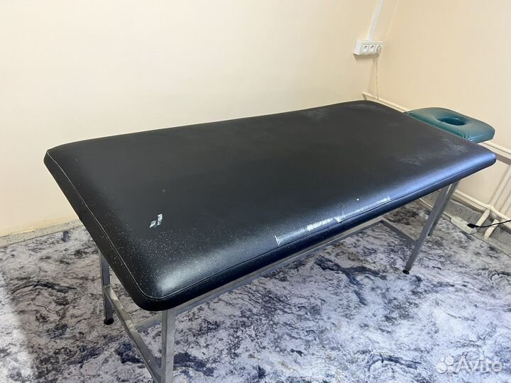 Массажный стол