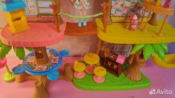 Джунгли кафе Enchantimals с куклой Пикки Какаду