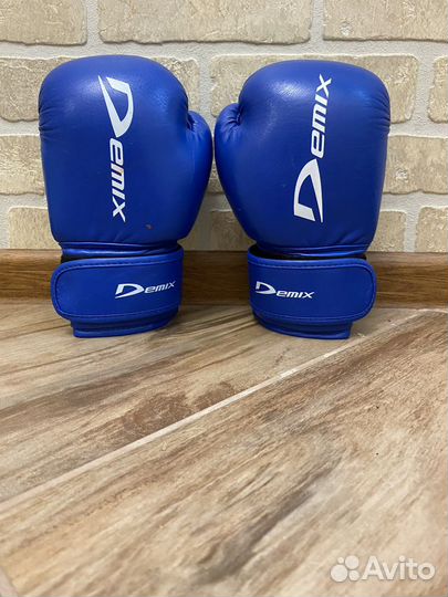 Боксерские перчатки 4 oz