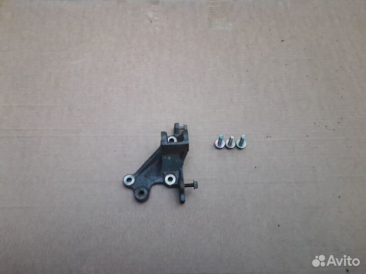 Кронштейн генератора Toyota Corona 4AFE/7AFE