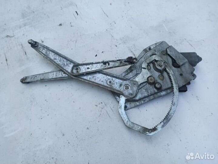 Стеклоподъемник электрический передний правый