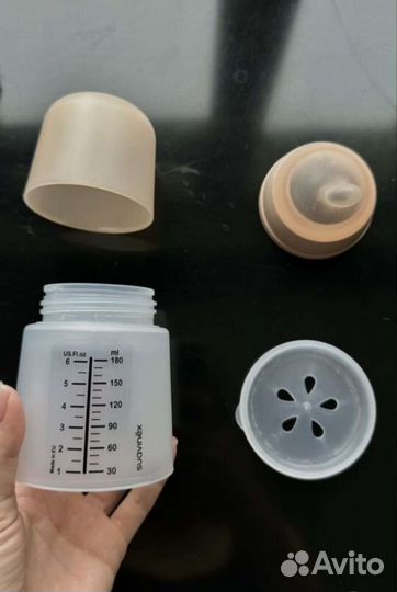 Антиколиковая бутылочка Suavinex